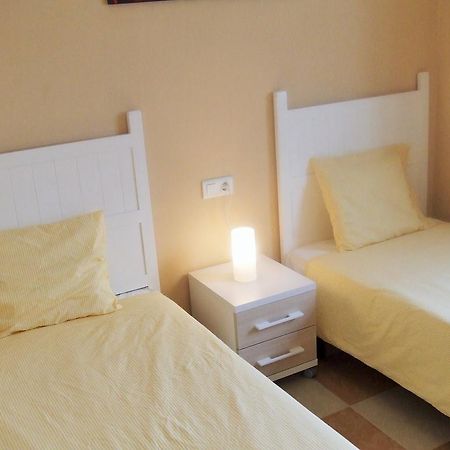 Apartamentos Decada Málaga Oda fotoğraf