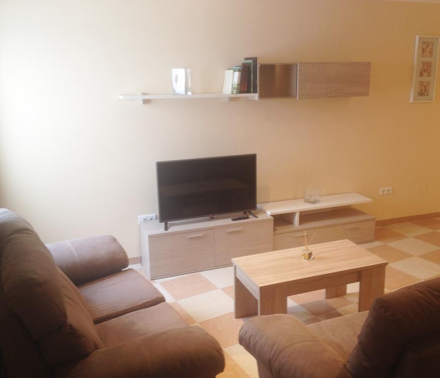 Apartamentos Decada Málaga Oda fotoğraf