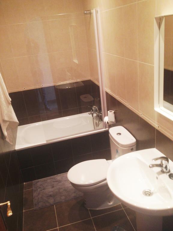 Apartamentos Decada Málaga Oda fotoğraf