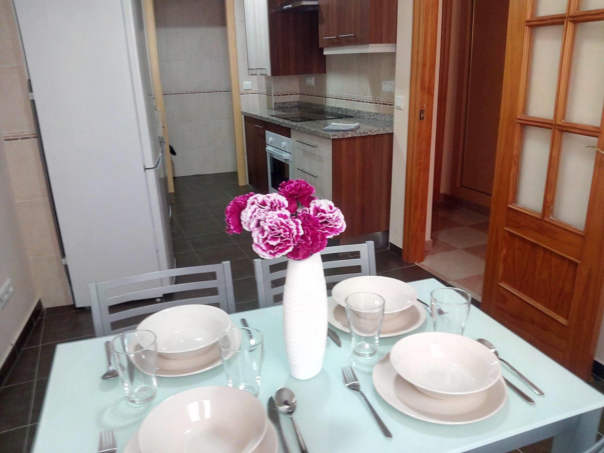 Apartamentos Decada Málaga Dış mekan fotoğraf