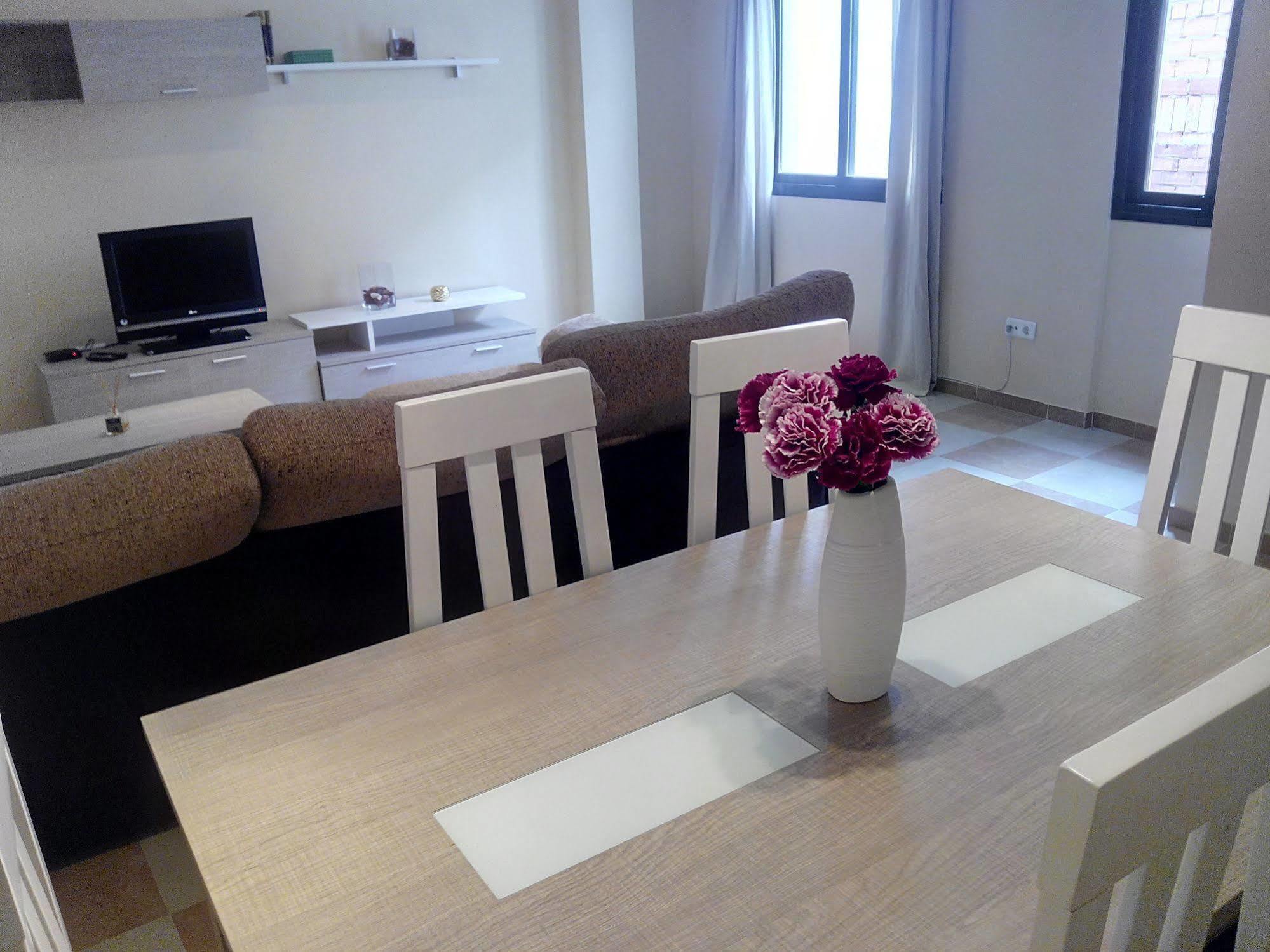 Apartamentos Decada Málaga Dış mekan fotoğraf