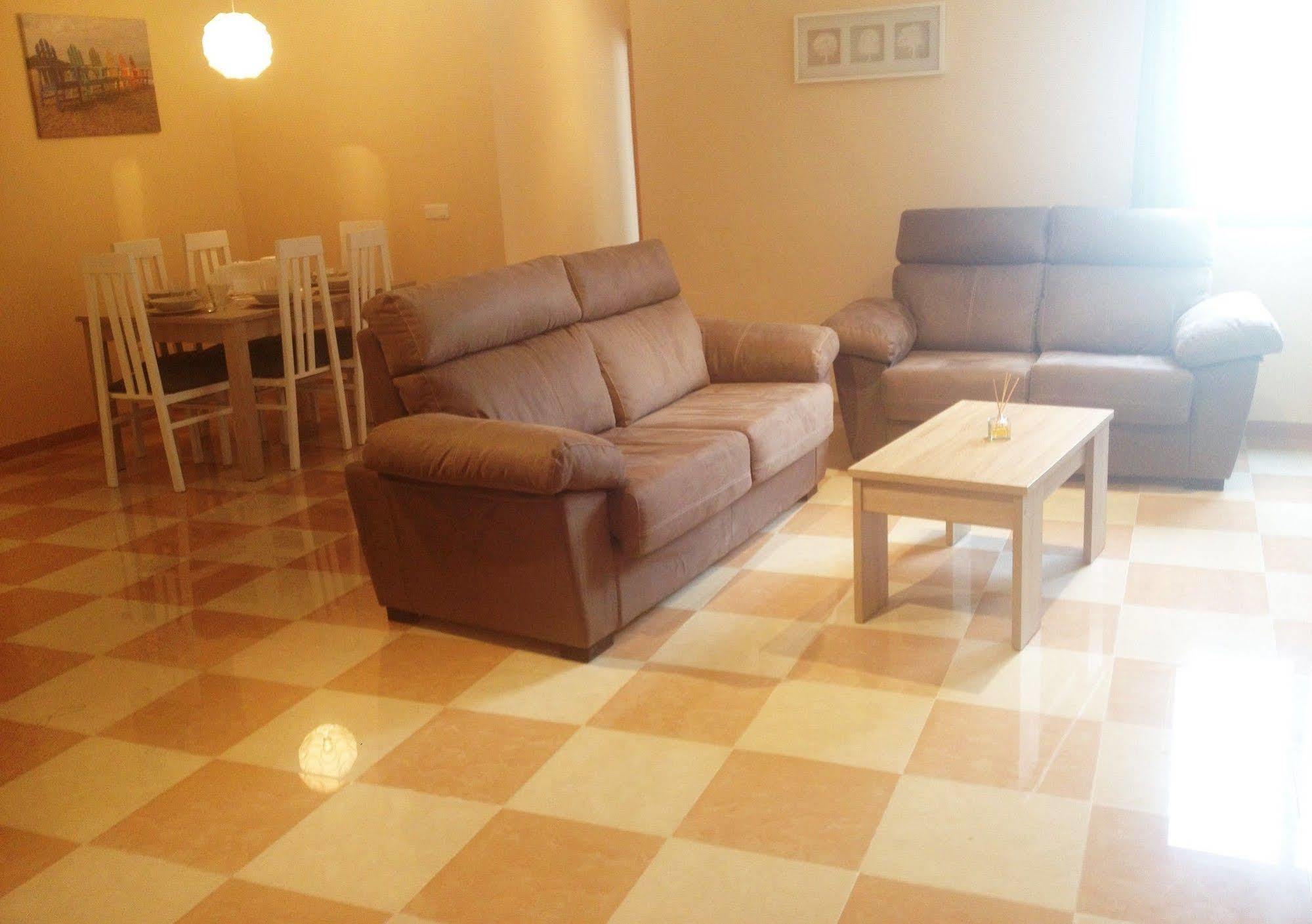 Apartamentos Decada Málaga Dış mekan fotoğraf